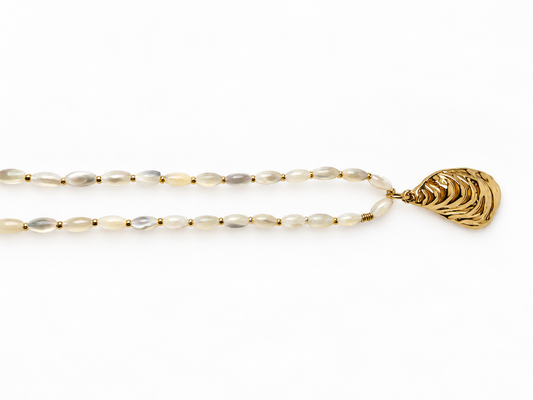 NACRE Natural Mother-of-Pearl Rice Bead Mussel Necklace